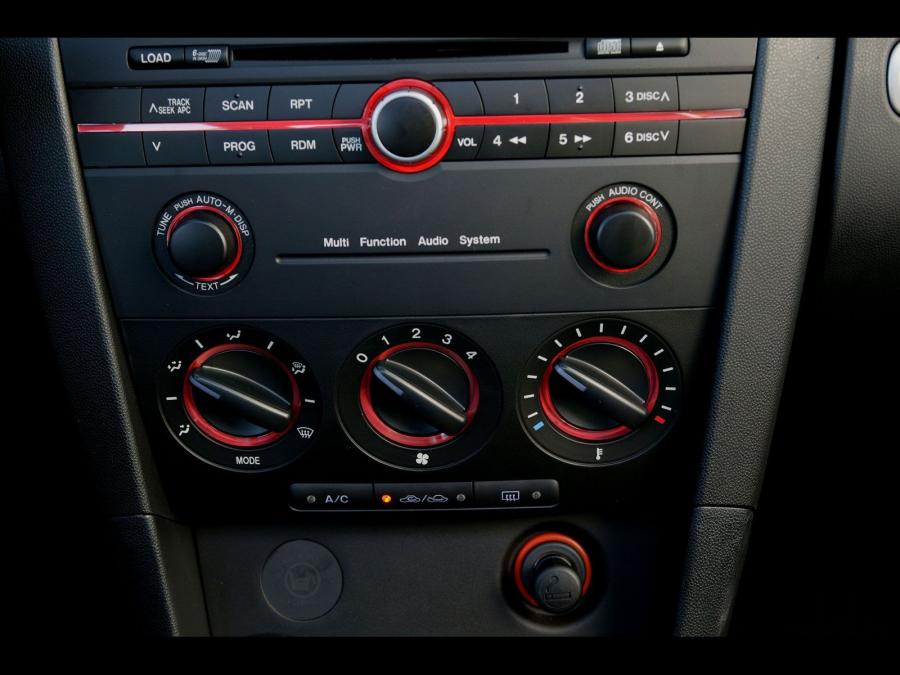  Mazda3 2004 года  (фото 7 из 23)